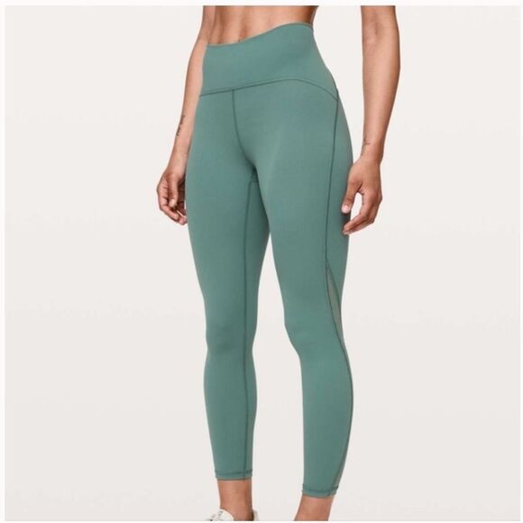 Lululemon Train times leggings high Rise mesh side panel women’s size 6 - Picture 3 of 12